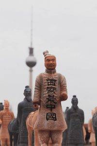 Xi‘ans legendäre chinesische Terrakotta-Armee auf dem Seminarschiff