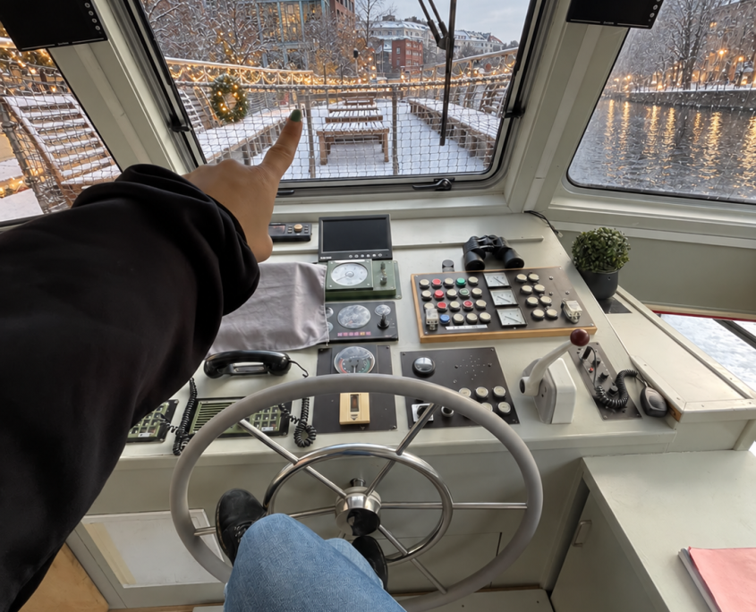 Winterlicher Berlinblick vom Schiff